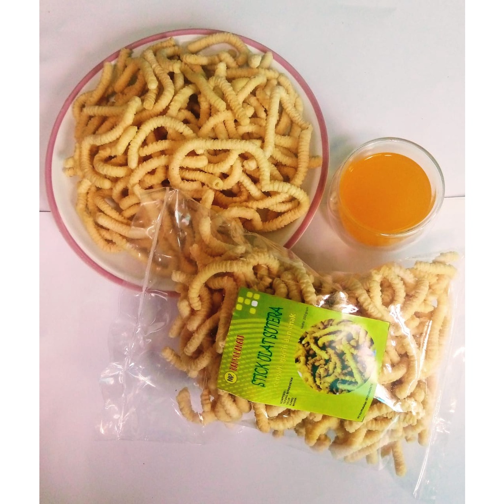 

Kue Ulat Sutra