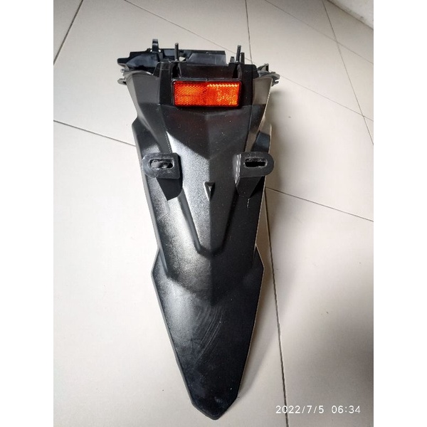 Spakbor / Slebor Belakang Mio M3 125cc , Mio Z , Mio S ( Original ) kode 2ph