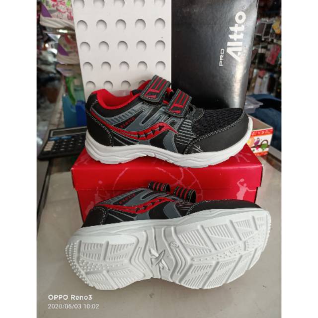 Sepatu anak laki laki altto exotic