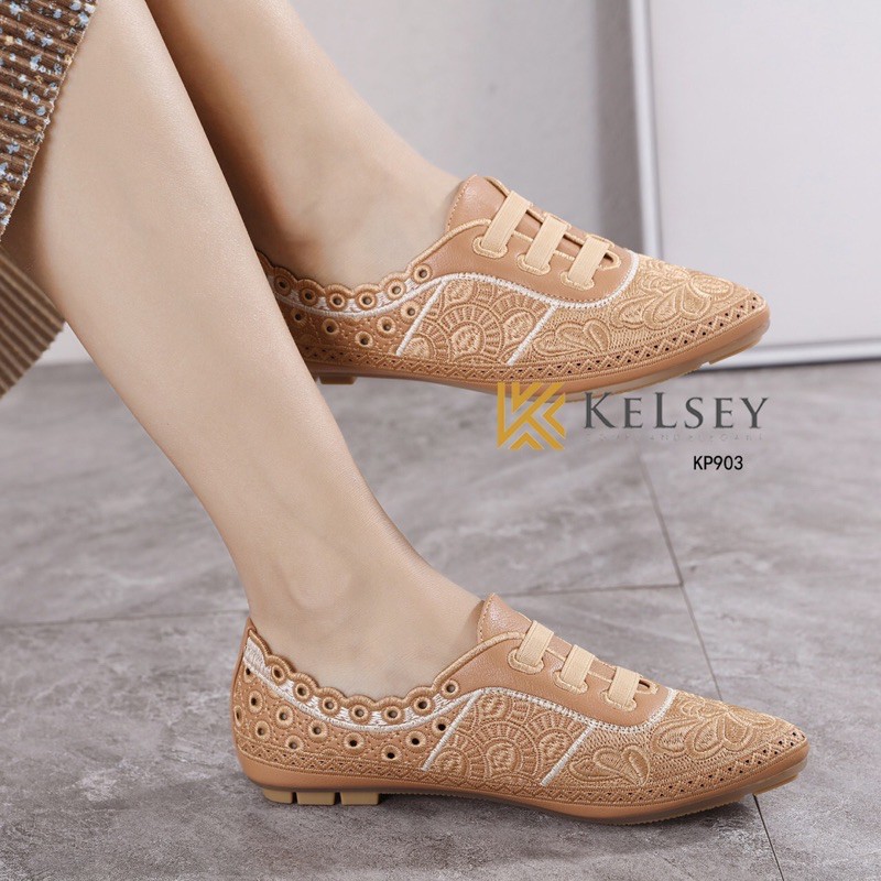 Kelsey Sepatu Slip On KP903