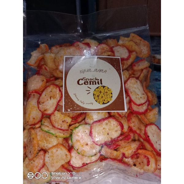 

[100G] DAN [50G] KERIPIK SEBLAK PEDAS DAUN JERUK ENAK RENYAH / SEBLAK KENCUR