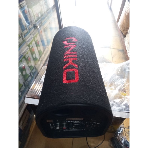 

speakerNikoGls