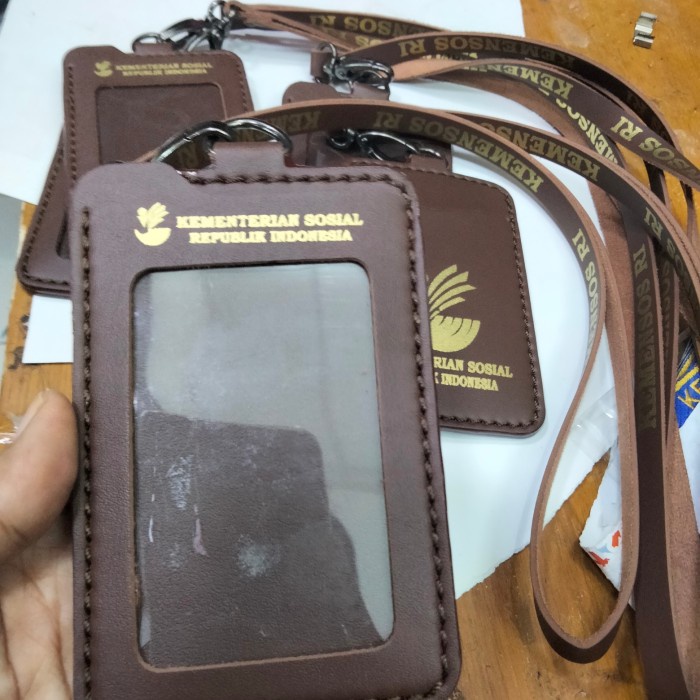 

Sale Nametag Id Card Kemensos Bagus