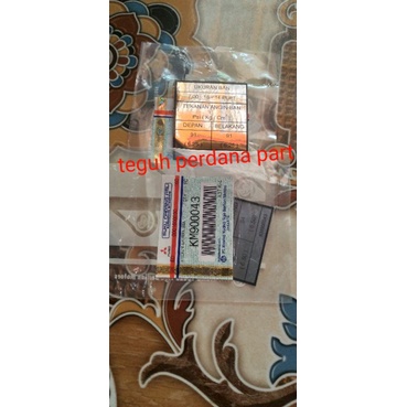 Stiker ukuran ban L300 disel L300 bensin originalnya asli mitsubisi bukan untuk coltdisel yah untuk 
