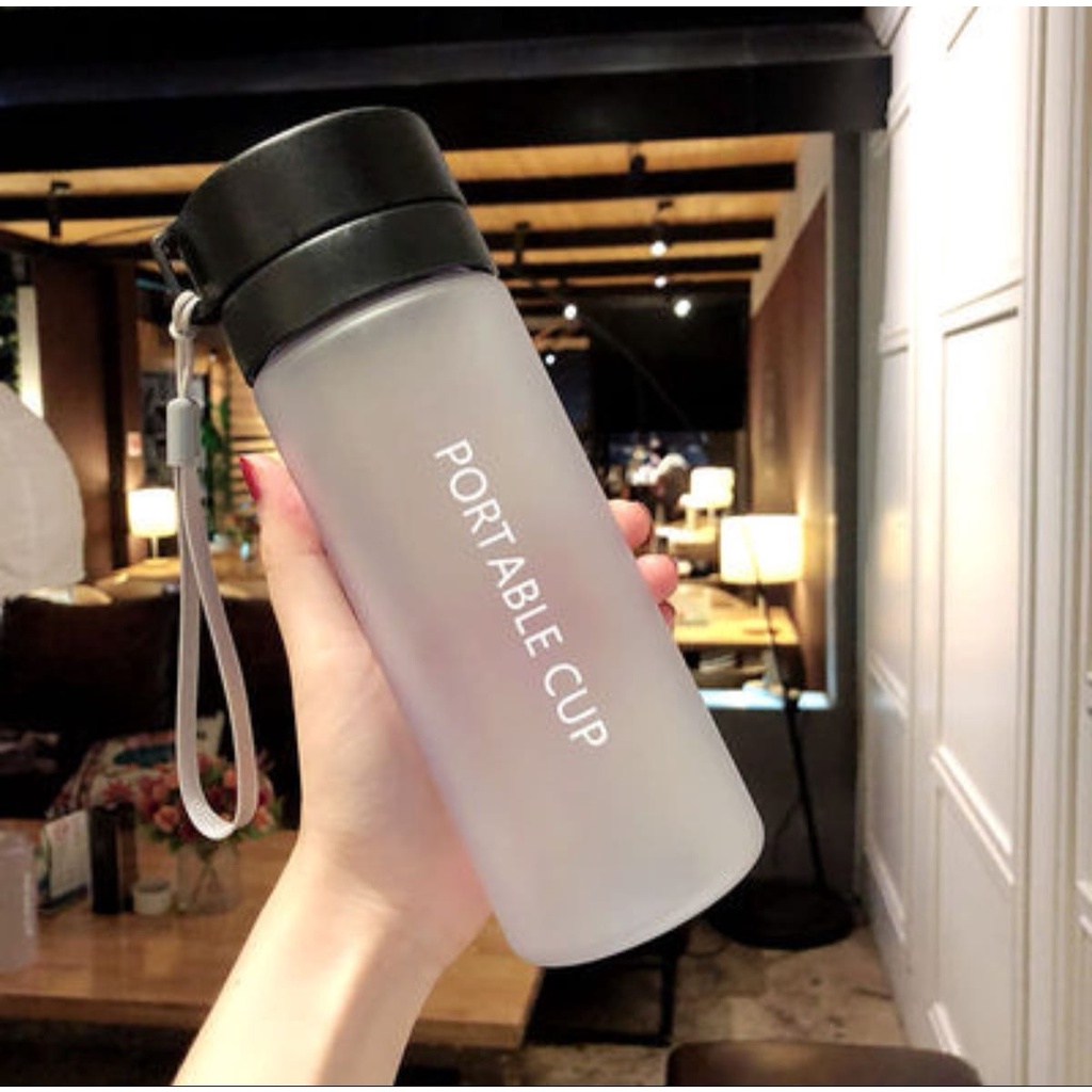 Botol minuman Portable Cup High Quality 600 - 800 ML - Free Buble Wrap