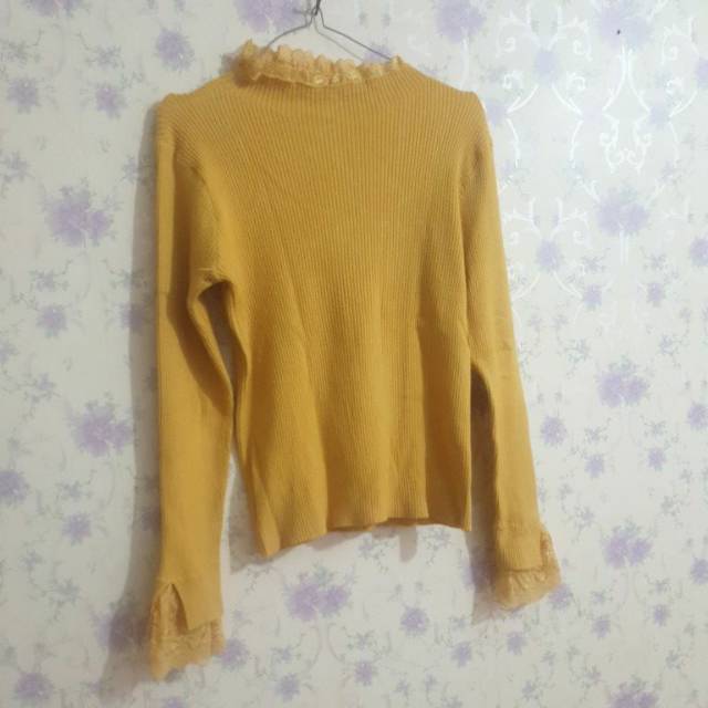 Atasan rajut import variasi renda lace lembut