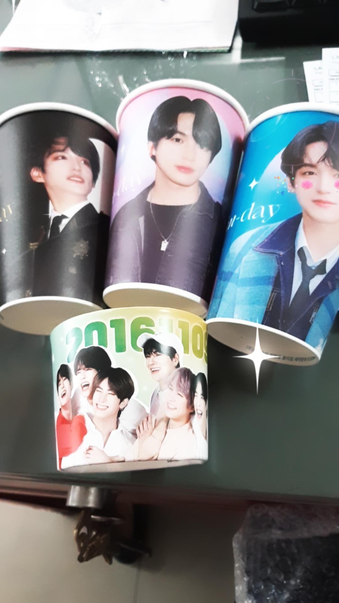 [candyxtuft] Sale Stock Papercup And Cupholder Victon