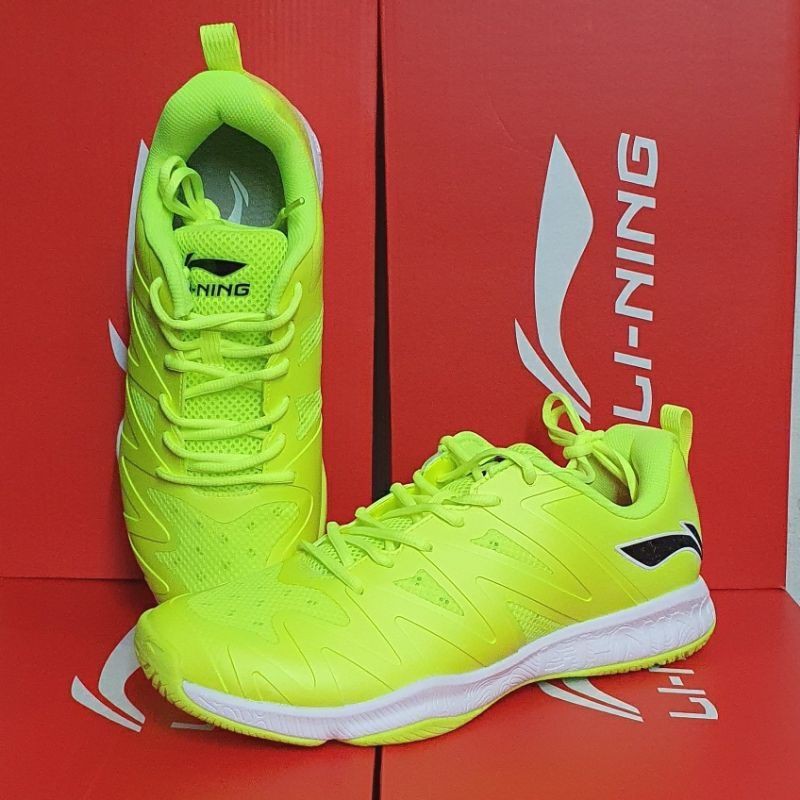 Sepatu lining gyrfalcon II original 100%