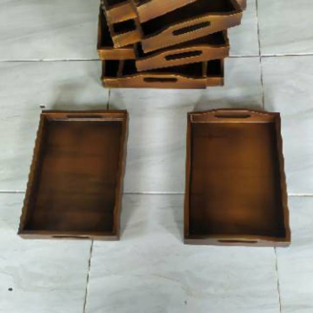 Baki Kayu / Nampan Kayu / Tray Kayu warna gelap 32 x 22