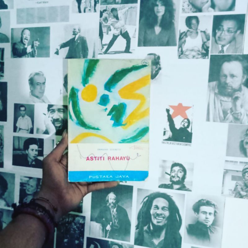 Astiti Rahayu by Iskasiah Sumarto - Pustaka Jaya