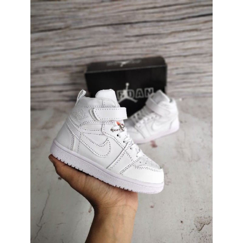 SEPATU ANAK NIKE AIR JORDAN FULL WHITE PREMIUM HIGH QUALITY JORDAN PUTIH ANAK