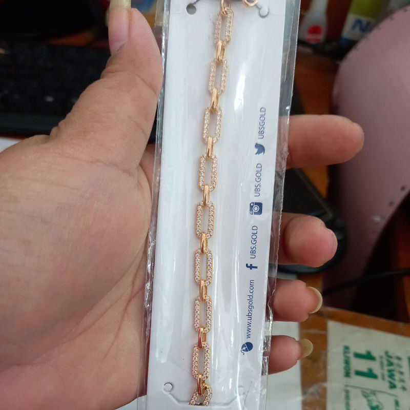 gelang tangan cor mata putih full ubs375