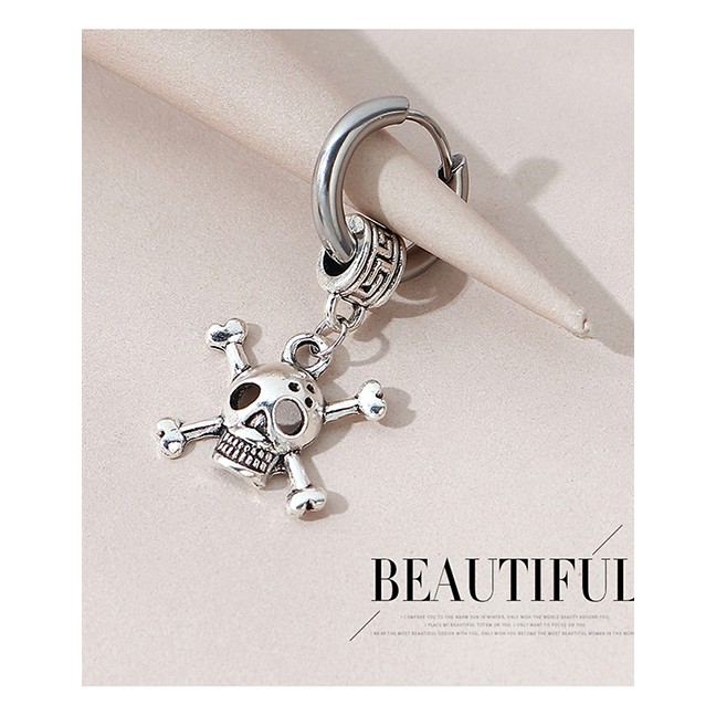 LRC Anting Tusuk Fashion Skull Single Side Skull Cutout Mens Y65408