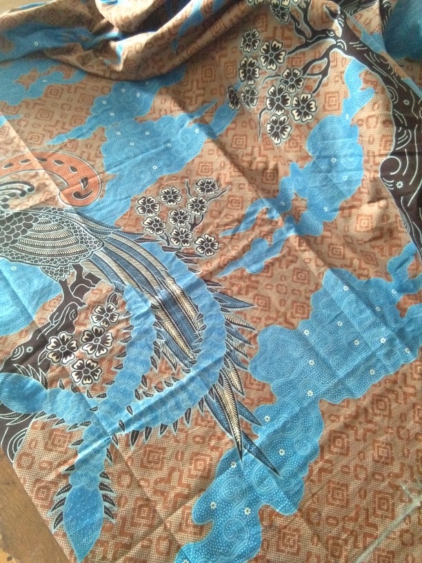 Kain Batik Solo (alusan Limited Stock) Motif Manuk Nangkring Warna Biru Langit Muda