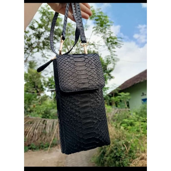 tas dompet hp kulit ular asli
