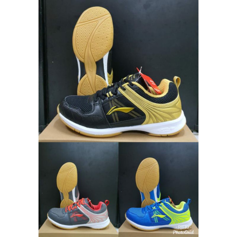 sepatu badminton lining attack G6