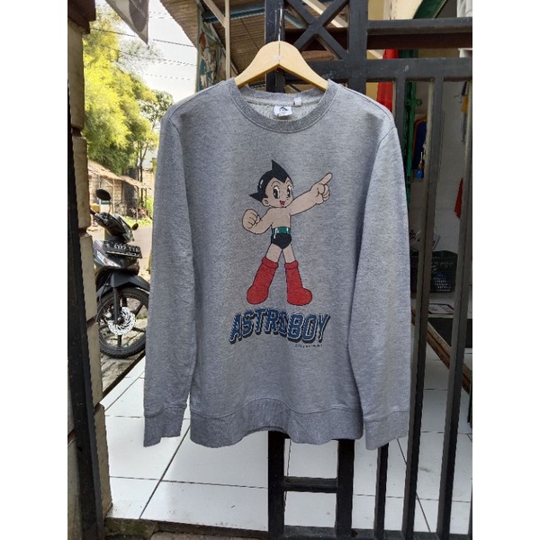 Crewneck astroboy