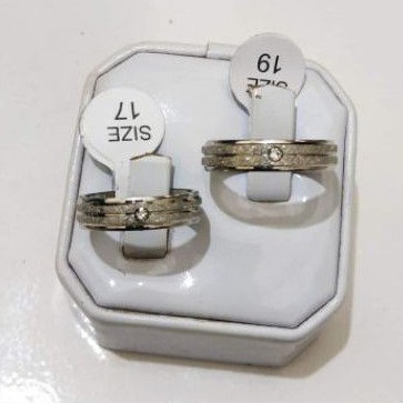 Cincin Nama titanium ukir nama