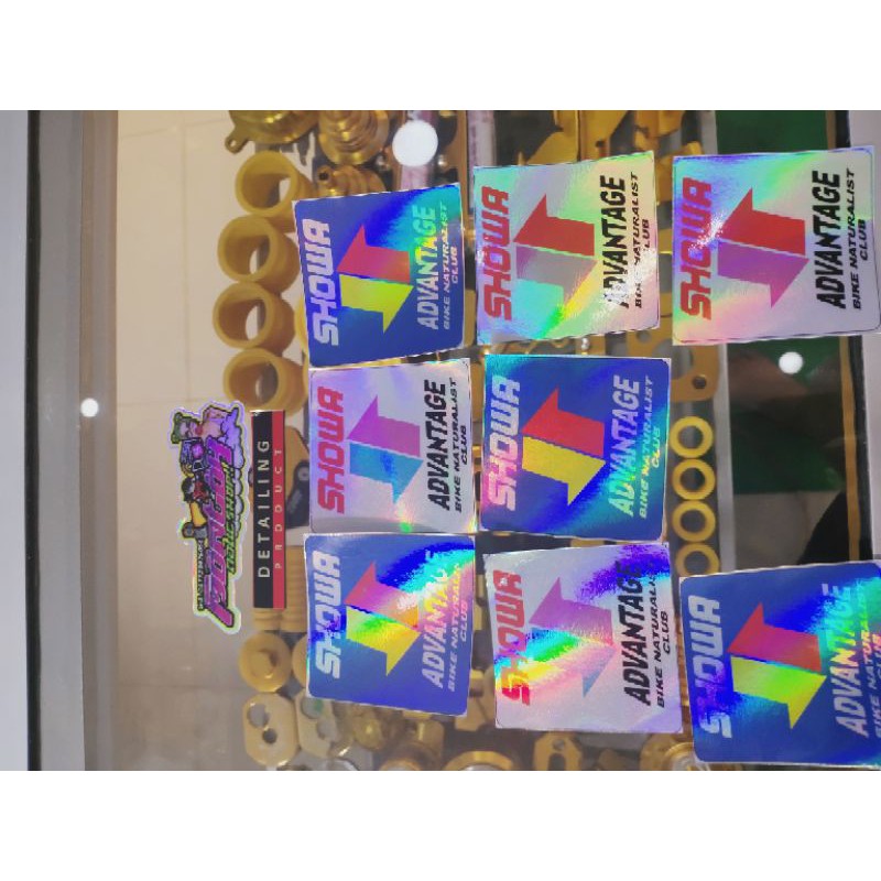 

stiker sok showa hologram