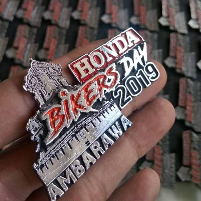 pin cor support honda bikers day 2019 kualitas bagus dengan finishing rapi, untuk kebutuhan di rompi