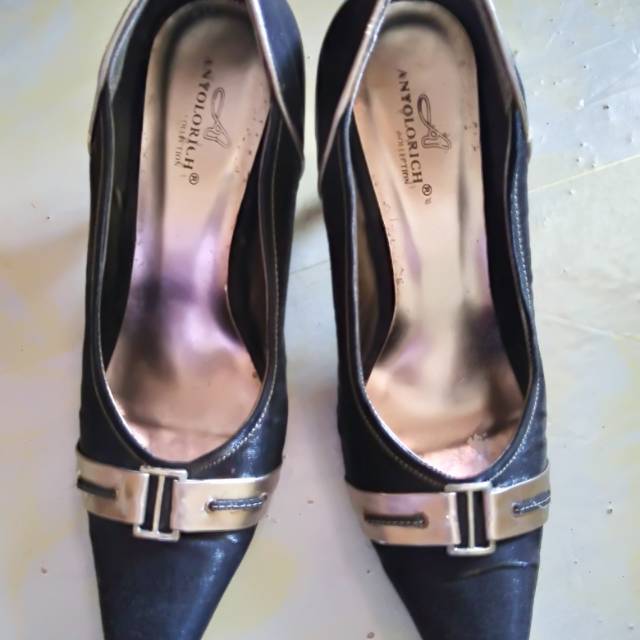 Preloved sepatu kerja