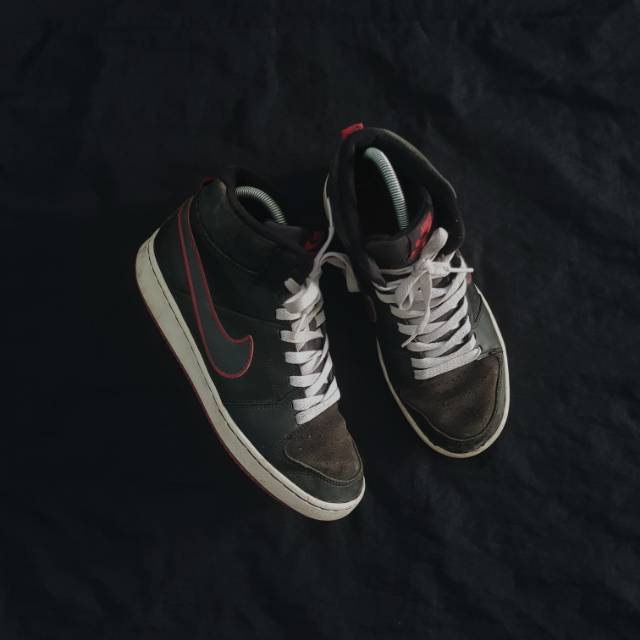 nike backboard 2 mid