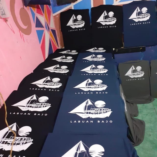 Sablon Kaos Satuan Screen Printing Custom on Cotton Combed Kaos NSA, Gildan, Doxa