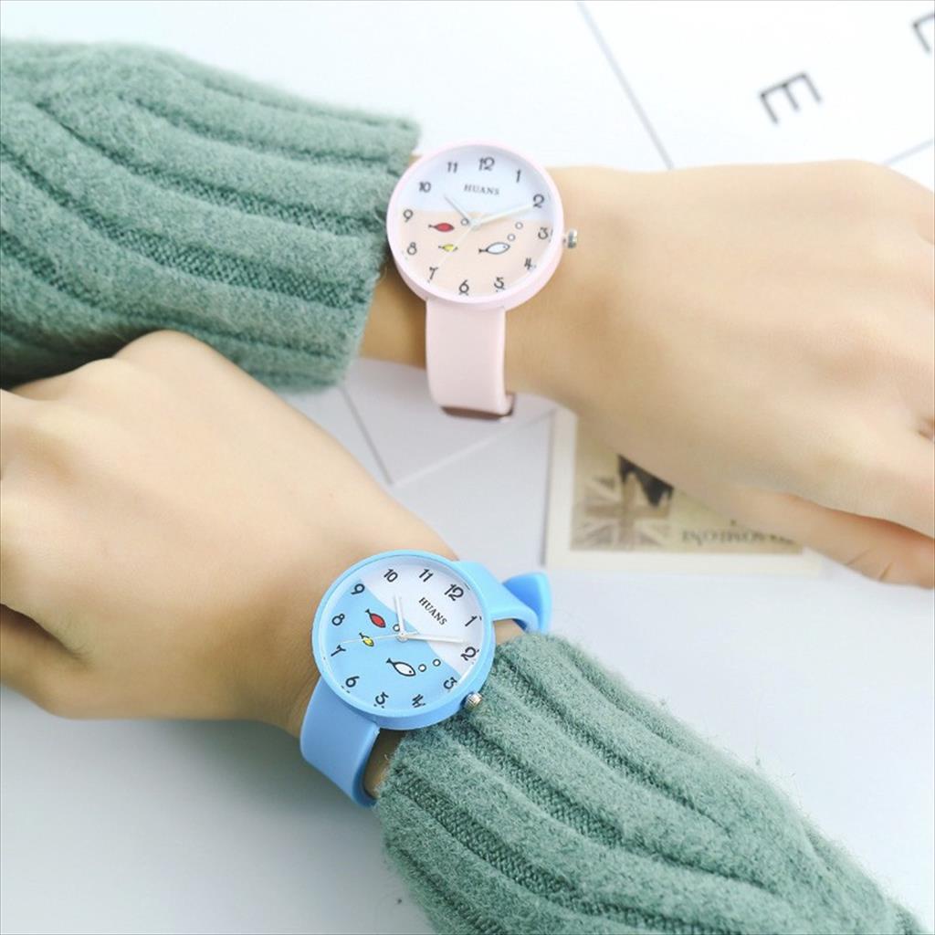 LS 155 - Jam Tangan Wanita IKAN Warna Warni Casual Jelly Men And Women Watch