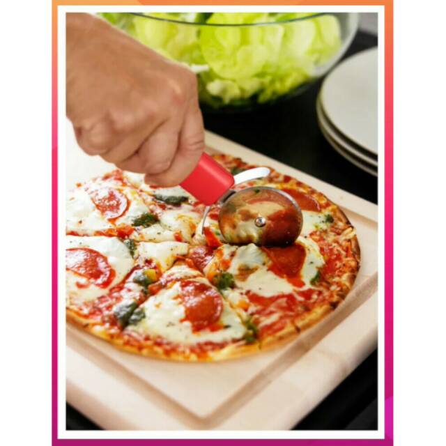 

STAM Pemotong Pizza/Pizza Cutter