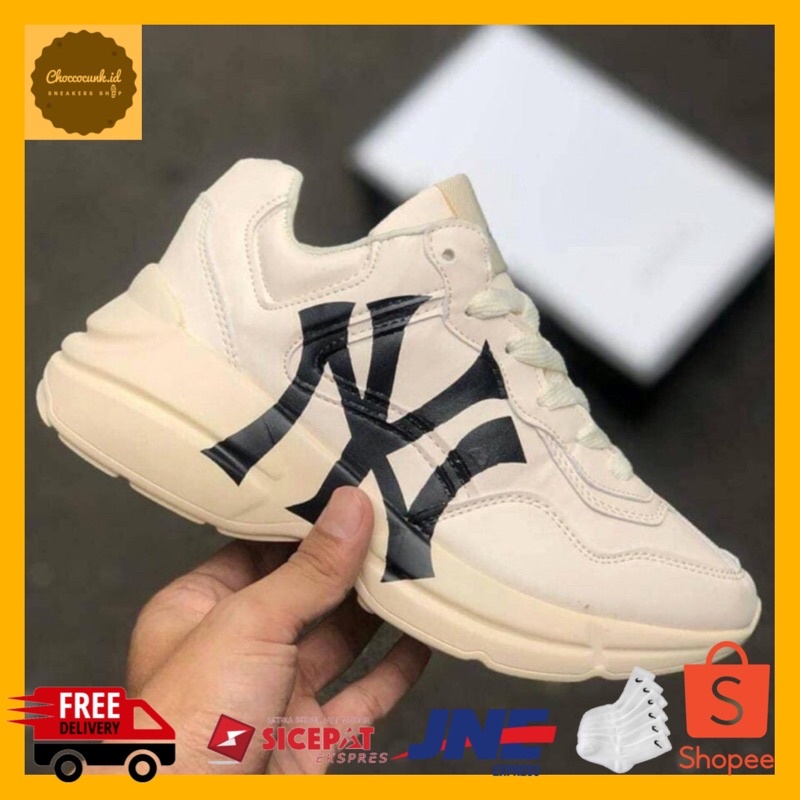 Gucci Rhyton Yankess