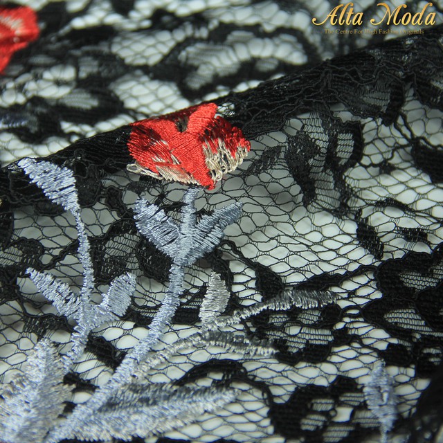 

Alta Moda Brokat Bordir Cornelli Nagita Hitam Bunga Matahari Merah (1M)