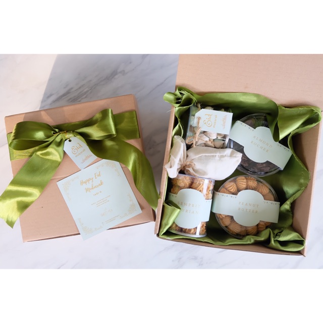 

Ramadhan Box Sweetpea ( hantaran kue kering / cookies lebaran )