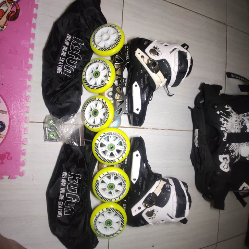 PAKET SEPATU RODA/INLINE SKATE "XUAN WU" SECOND