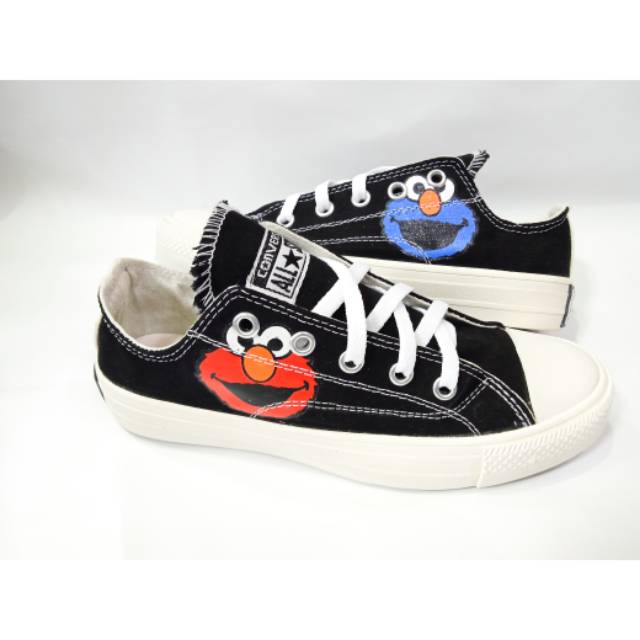  SEPATU CONVERSE ELMO  HITAM PENDEK MADE IN VIETNAM 