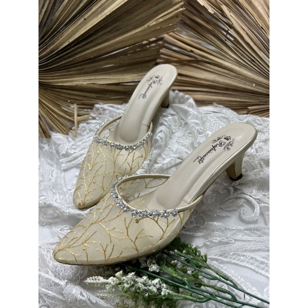 sepatu pesta wanita gold asesoris cantik 5cm lancip