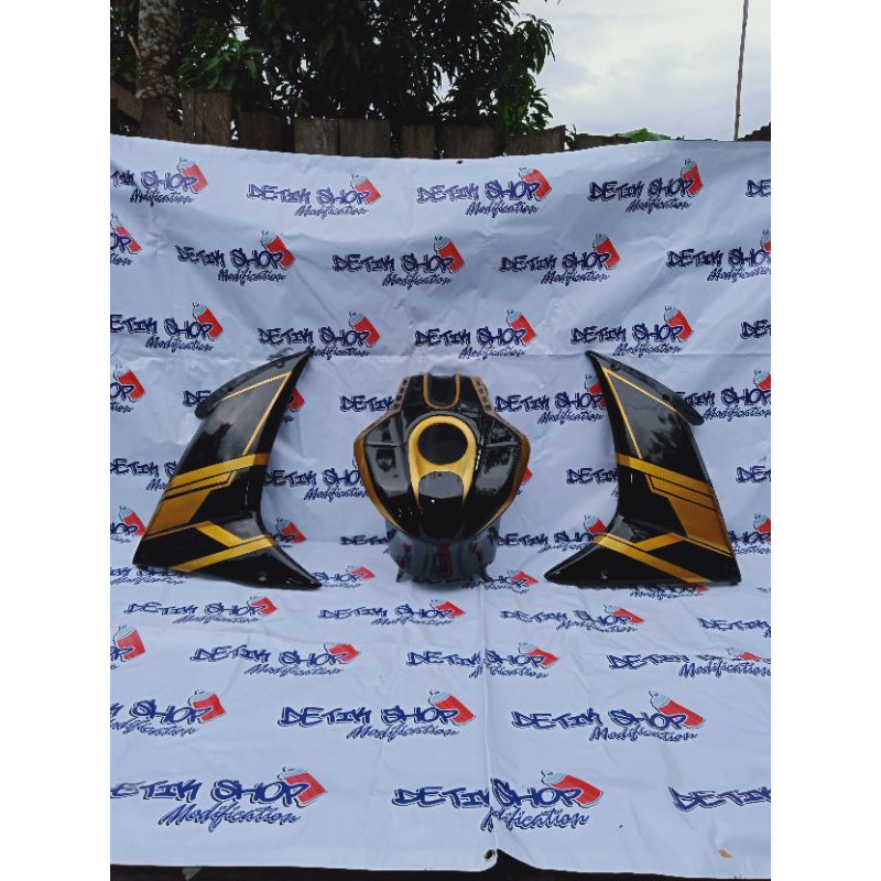 COVER TANGKI R15 V2 MODEL COVER TANGKI R1M FAIRING R15V2 MODEL FAIRING R1M