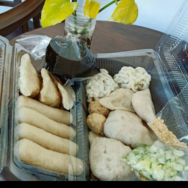 

♡Pempek Asli Tenggiri "Tobo Kito"♡ Paket Pempek (Kapal Selam, Lenjer, Telur Kecil, Kulit)