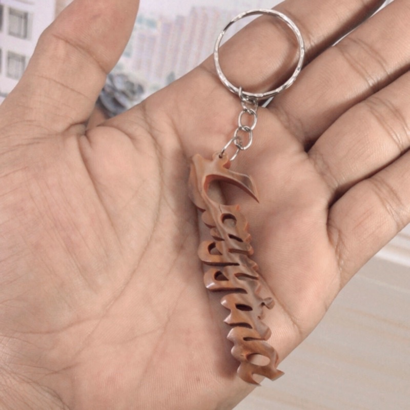 keychain huruf timbul latin miring gantungan kunci kokka kaukah kaokah