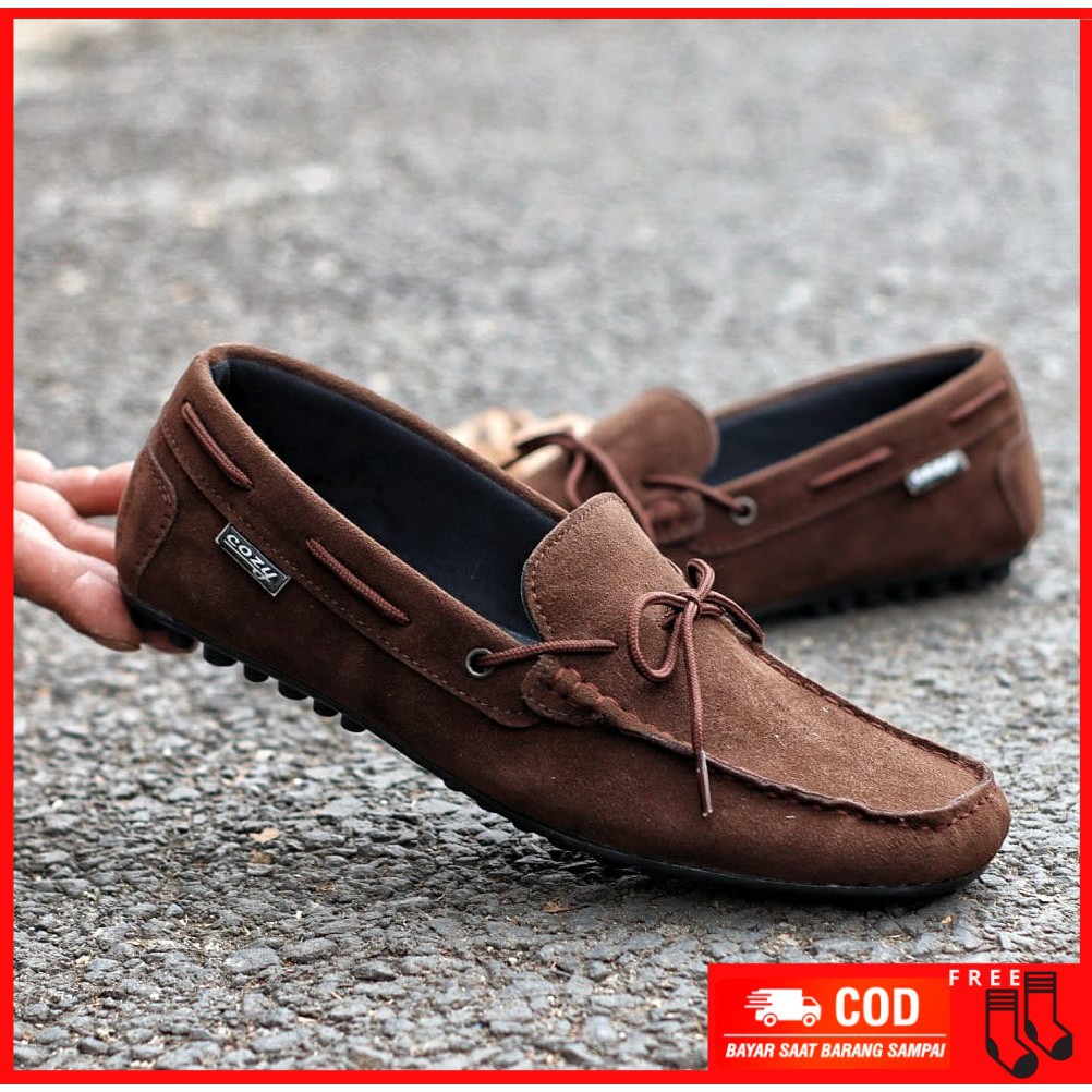 MOLK Sepatu Pria Slip On Casual Suede Slop Pria Sepatu Santai Pria