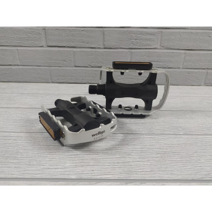 Wellgo Set Pedal Sepeda LU-C25