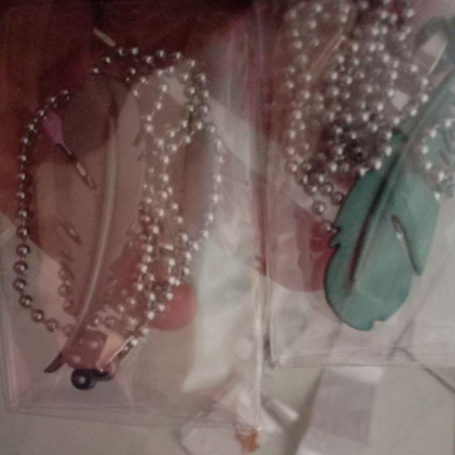 Liontin Metal Model Pembuka Botol