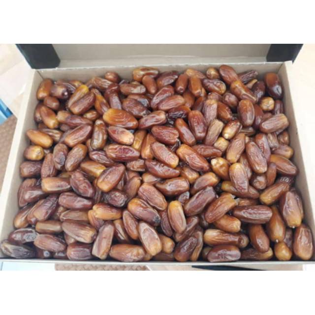 

Kurma Tunis curah