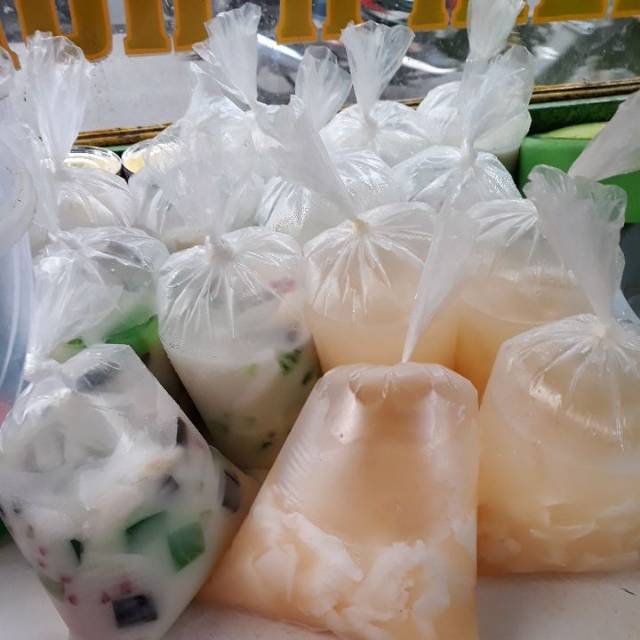 

Es kelapa&es campur
