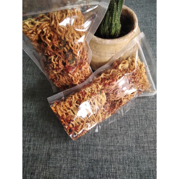 

mie pedas daun jeruk