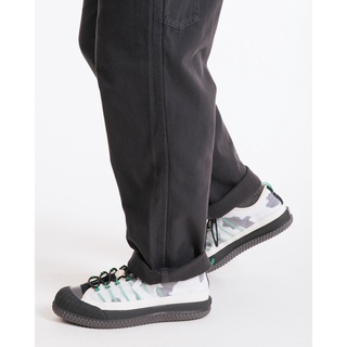 brain dead bosey boot