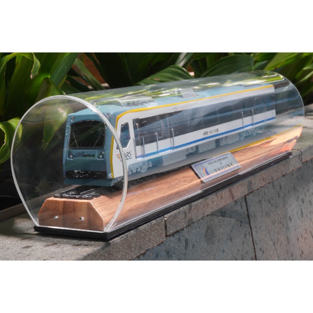 Miniatur Kereta Api Bandara Railink Kualanamu