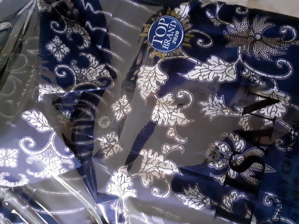 Batik Pria Lengan Panjang Slimfit Modern Batik Pria Lengan Panjang Slim Fit