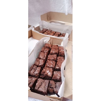 

FUDGY BROWNIES