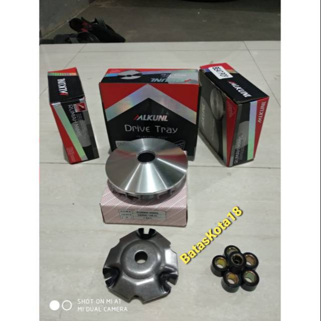 Rumah Roller Roler Set + Tutup Komplit Vario 125 FI Bina Part