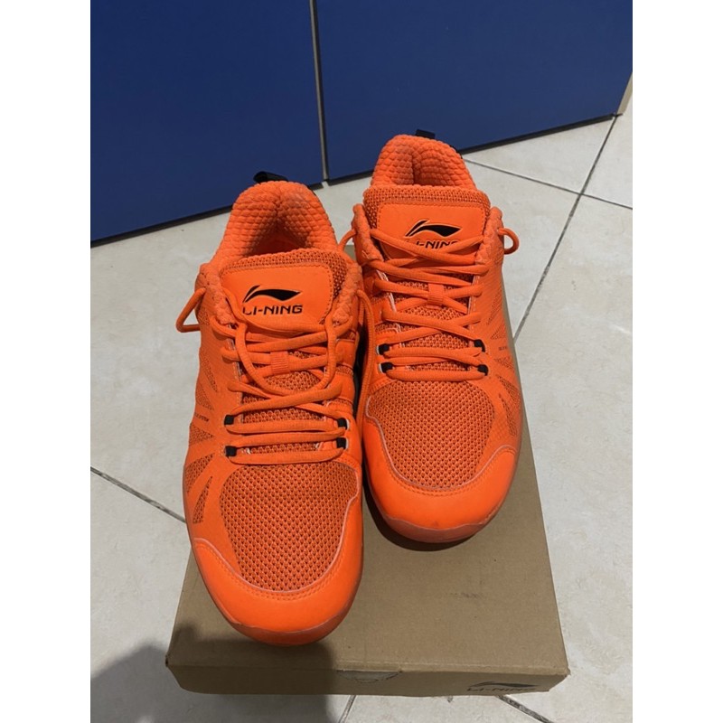 Sepatu Badminton Lining Cloude Ace 3 (bekas)